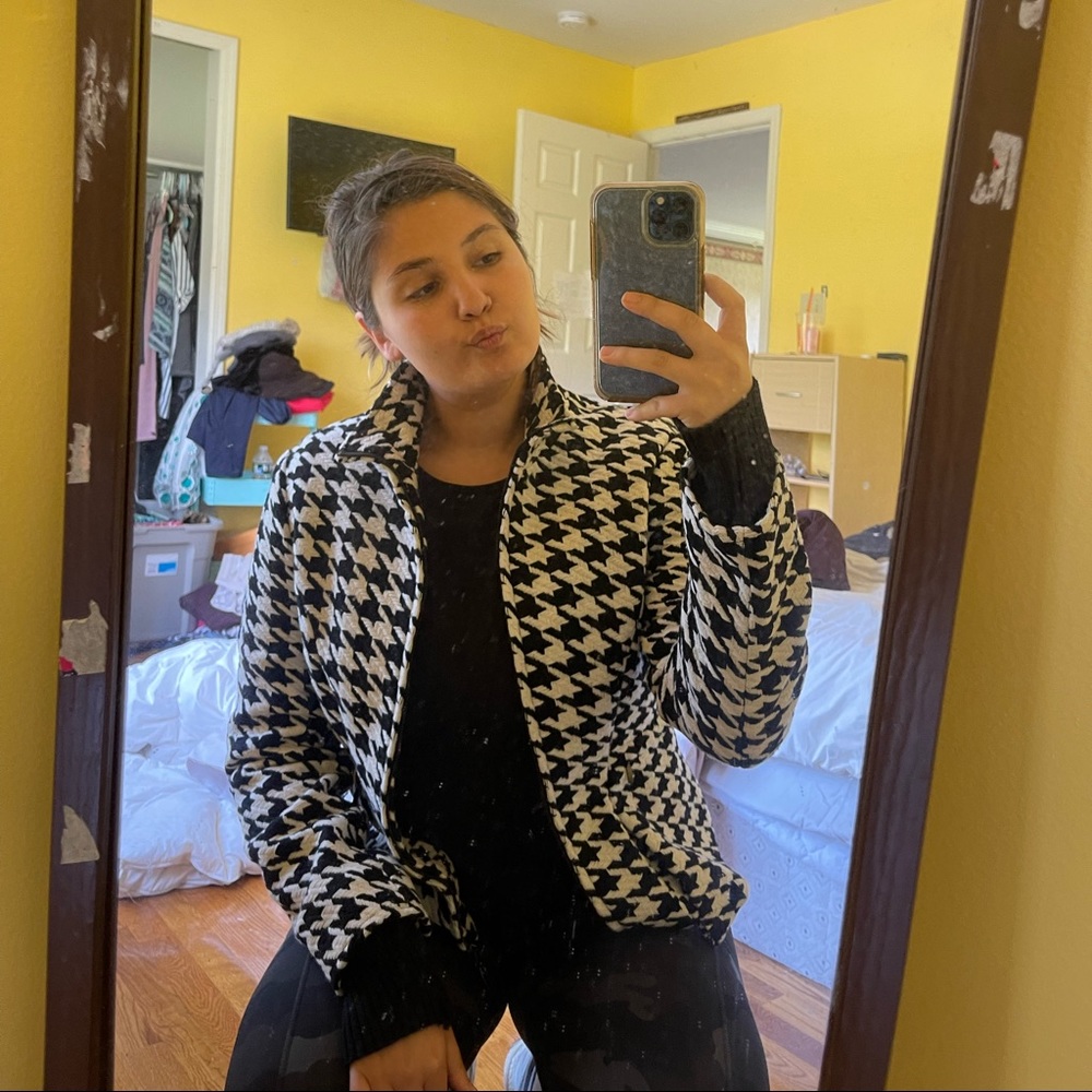 Short Jacket - image 5